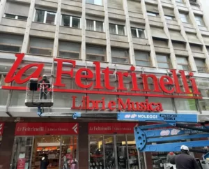 produzione insegne lettere scatolate bari